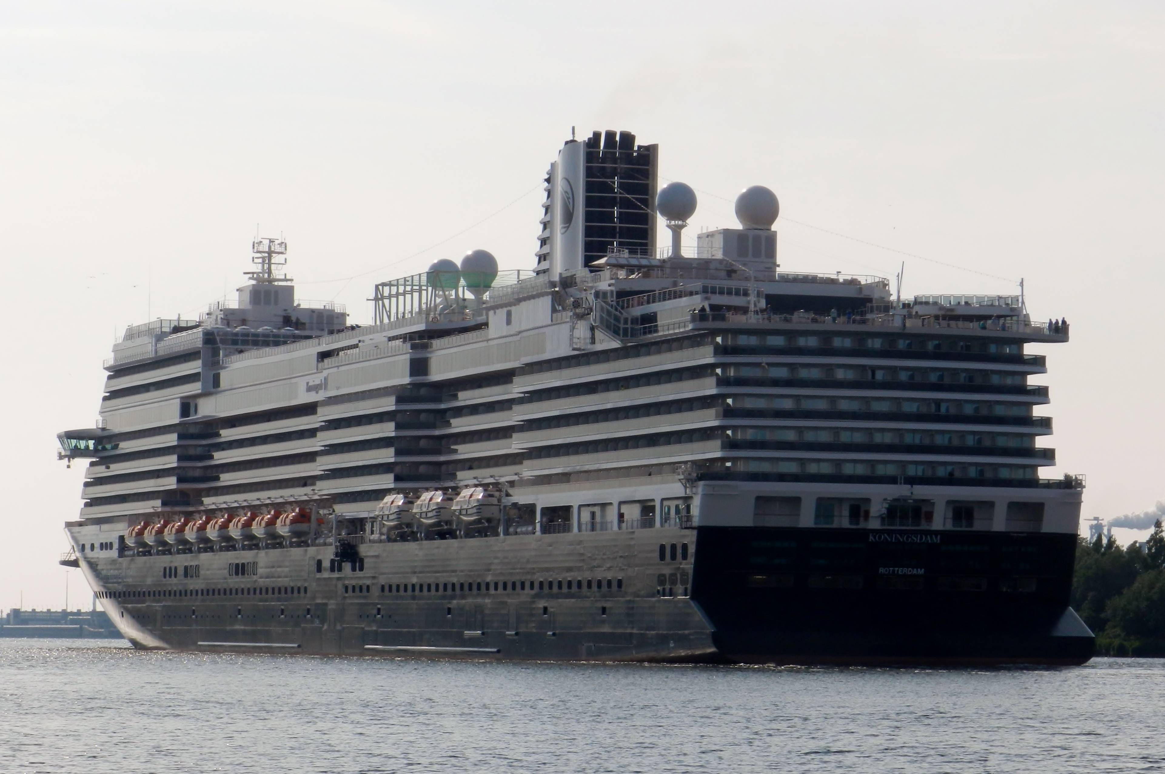 KONINGSDAM 